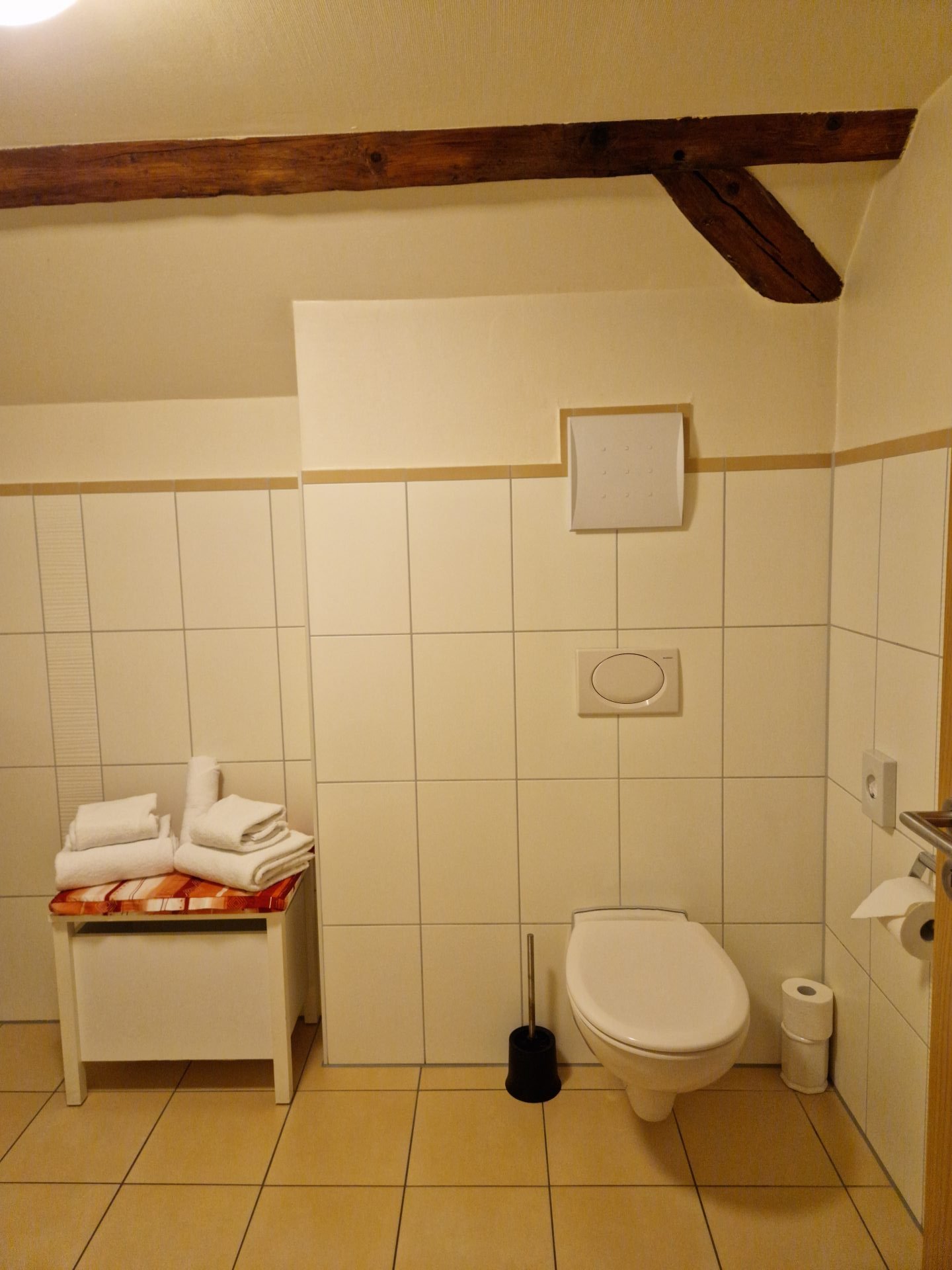 Vierbettzimmer Allgemein Bad 1